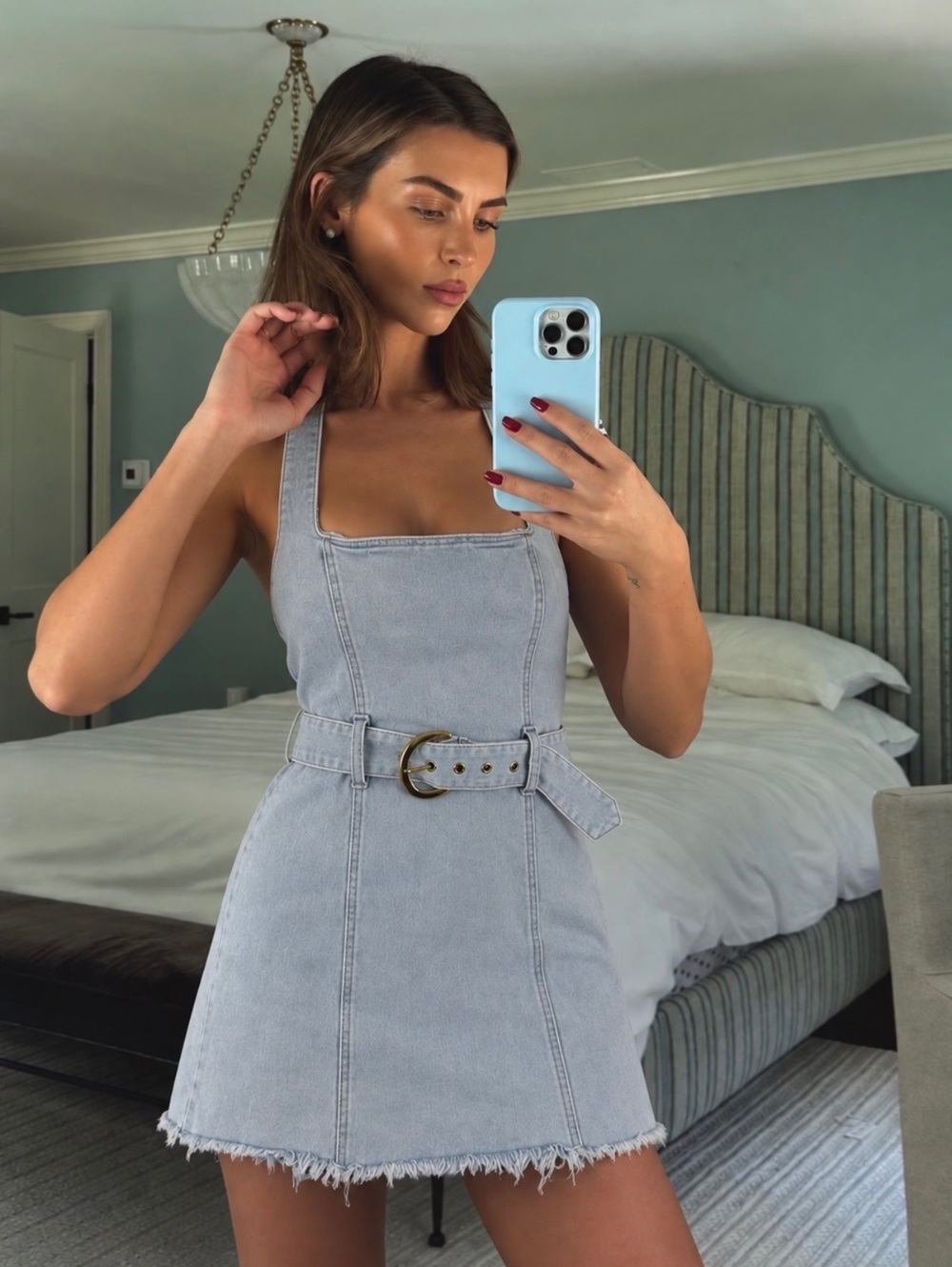 Show Me Your Mumu Duncan Denium Halter Dress Light Wash Blue Jay Small